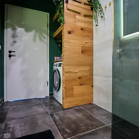 Apartamento Colorgram - Colorful Loft With Terrace *